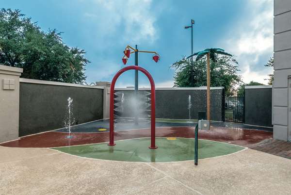 Pool - La Quinta Inn North Arlington - I-30, Exits 29 & 30