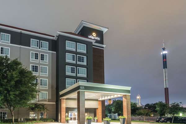 Exterior view - La Quinta Inn North Arlington - I-30, Exits 29 & 30