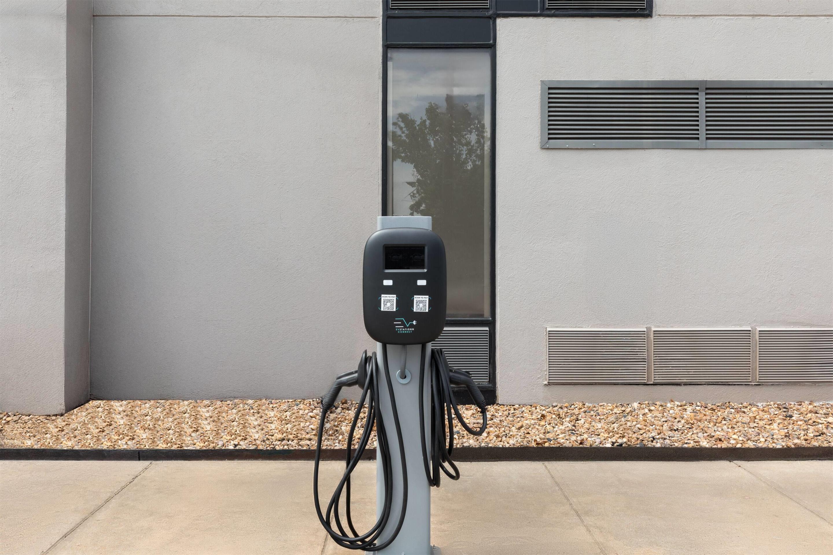 Undefined | La Quinta Inn & Suites by Wyndham Houston Stafford Sugarland