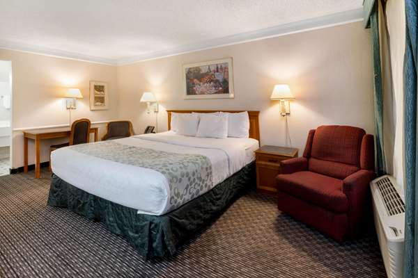  - La Quinta Inn at Thomas Road Phoenix - I-17, Exit 201