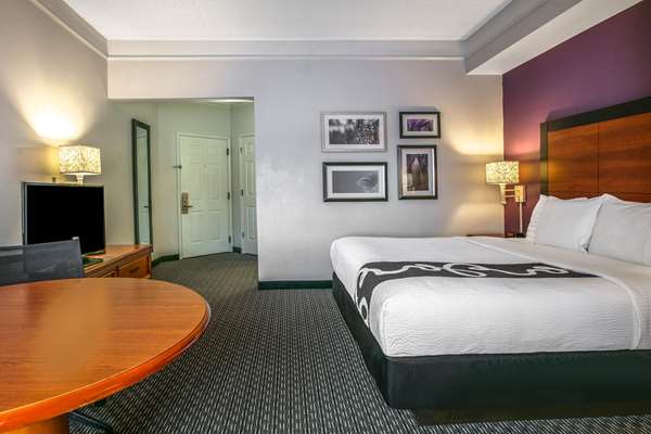  - La Quinta Inn & Suites North Park Dallas