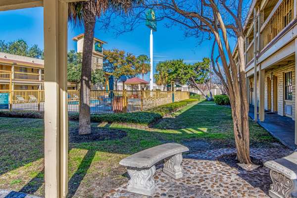  - La Quinta Inn Vance Jackson San Antonio - I-10, Exit 565B