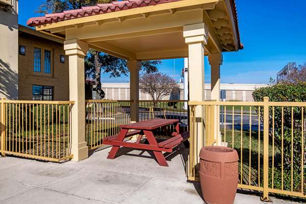  - La Quinta Inn Vance Jackson San Antonio - I-10, Exit 565B