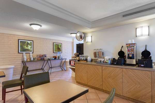  - La Quinta Inn Research Park Huntsville