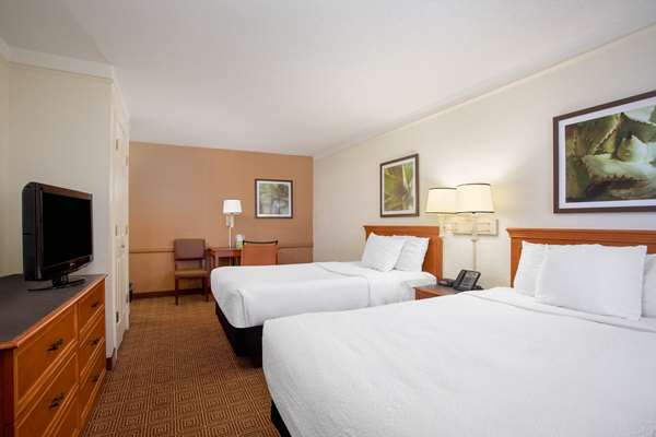  - La Quinta Inn Research Park Huntsville