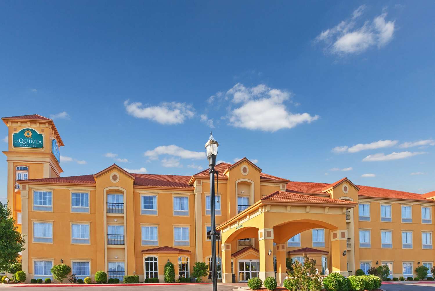 La Quinta Inn & Suites Quail Springs Oklahoma City, OK See Discounts