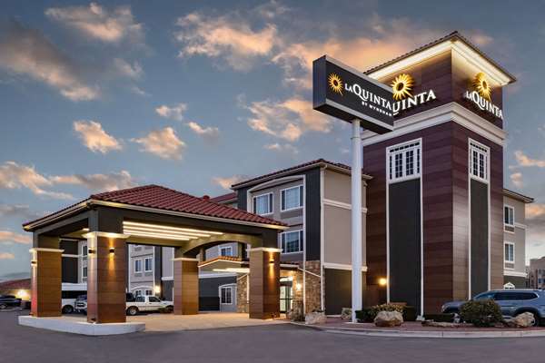 Exterior view - La Quinta Inn & Suites Gallup - I-40, Exit 26