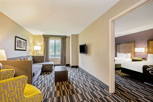 Suite - La Quinta Inn & Suites Spring - I-45, Exit 73