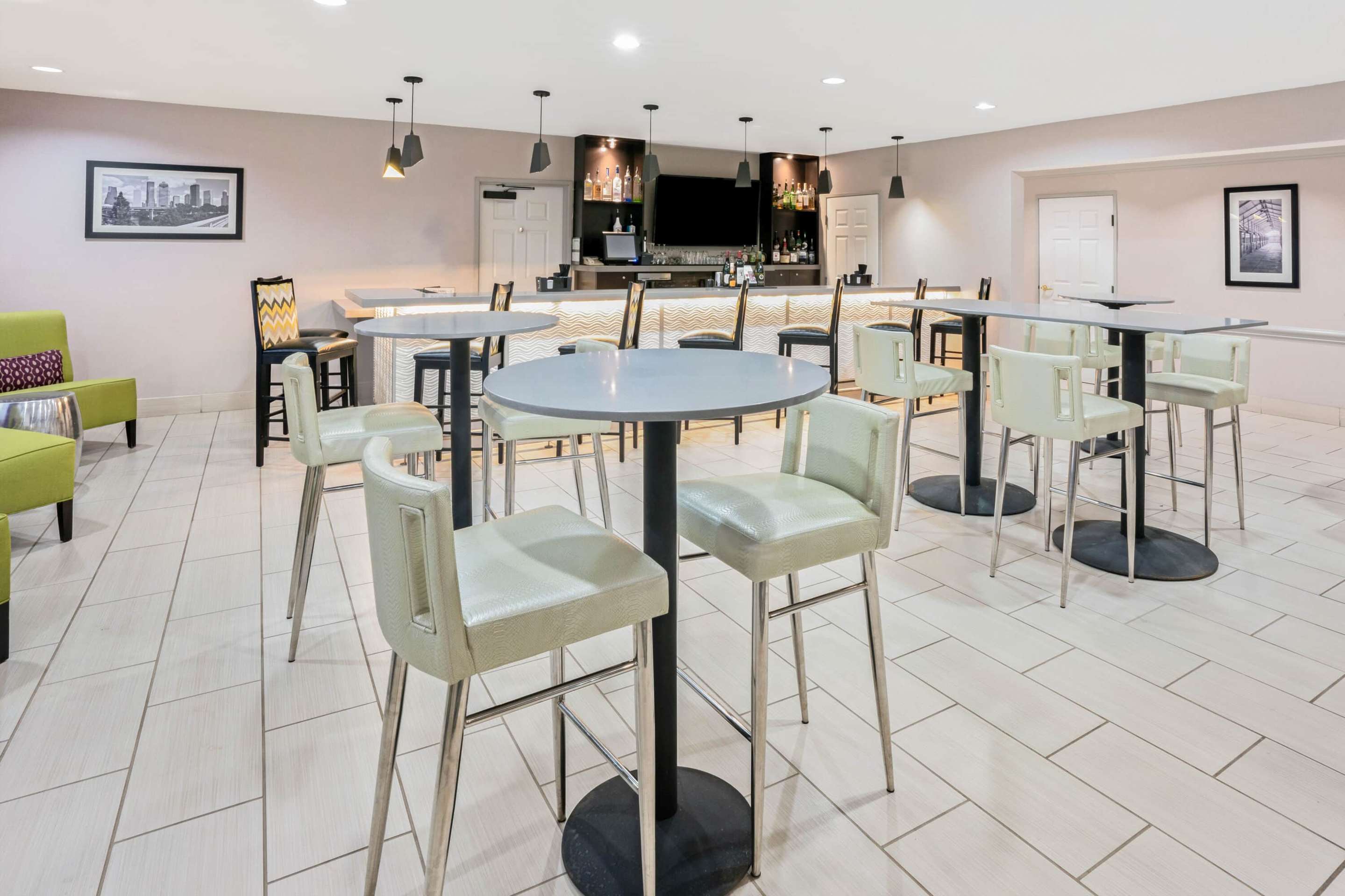 BarLounge