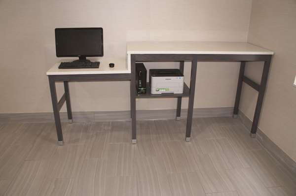 Conference Area - La Quinta Inn Peru - I-80, Exit 75