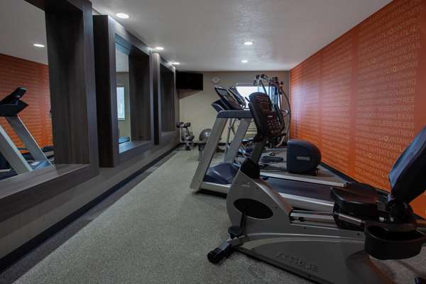 Fitness/ Exercise Room - La Quinta Inn Peru - I-80, Exit 75