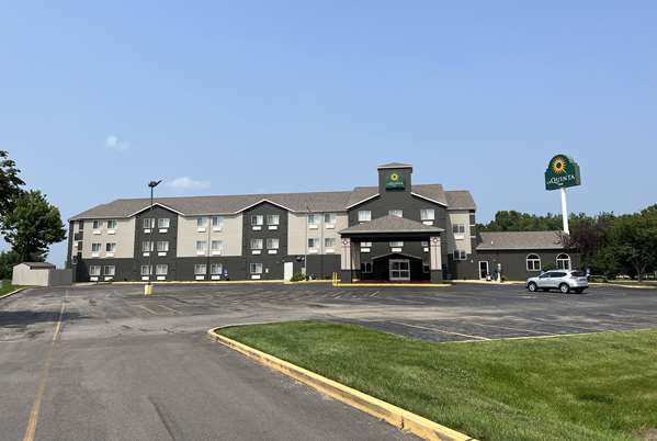 Exterior view - La Quinta Inn Peru - I-80, Exit 75
