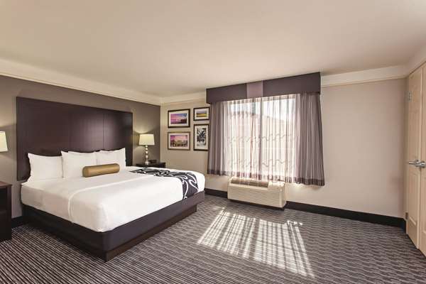 Suite - La Quinta Inn & Suites Stevenson Ranch - I-5, Exit 167