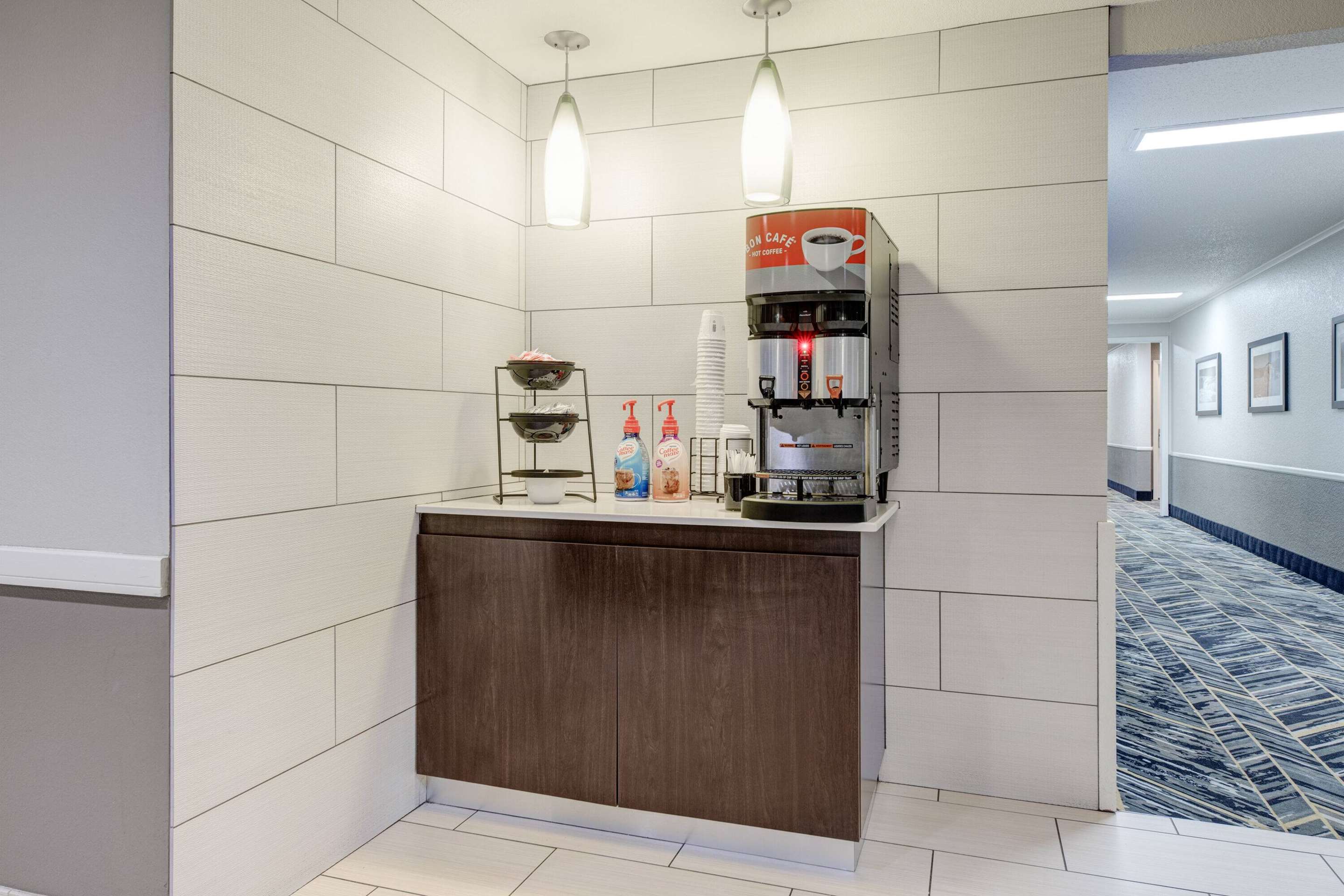 Property amenity | La Quinta Inn by Wyndham El Dorado