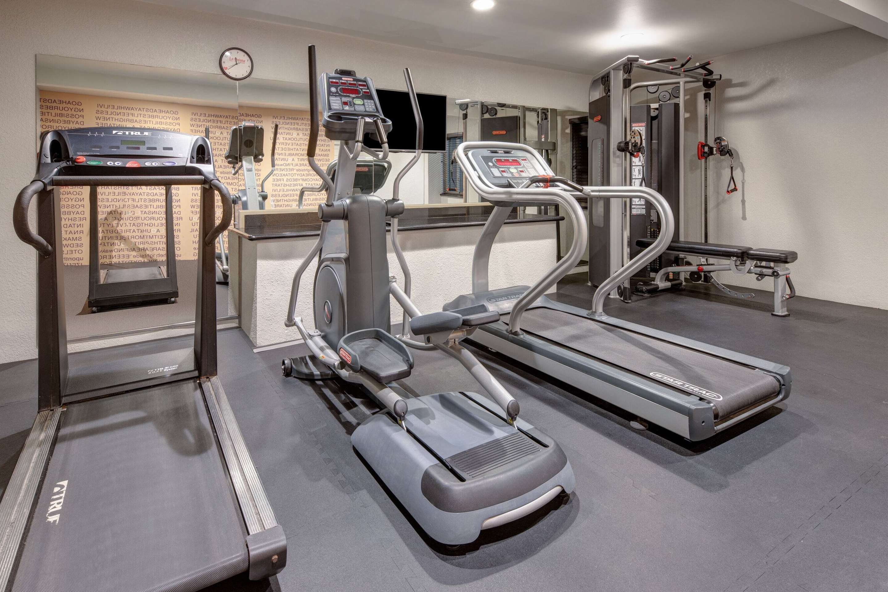 Health club fitness center gym | La Quinta Inn by Wyndham El Dorado