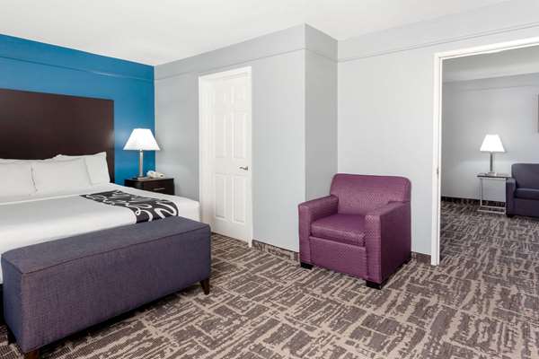 Suite - La Quinta Inn & Suites Kerrville - I-10, Exit 508