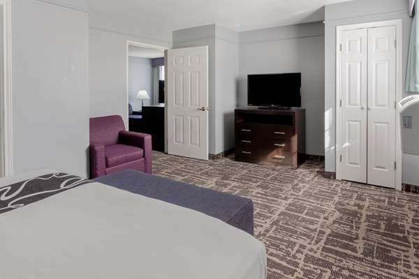 Suite - La Quinta Inn & Suites Kerrville - I-10, Exit 508