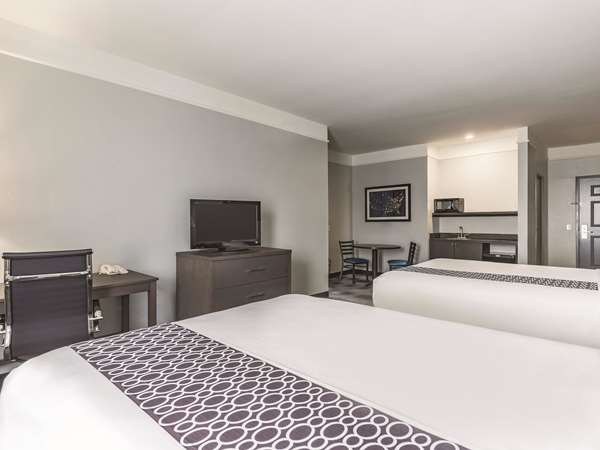 Suite - La Quinta Inn & Suites Webster