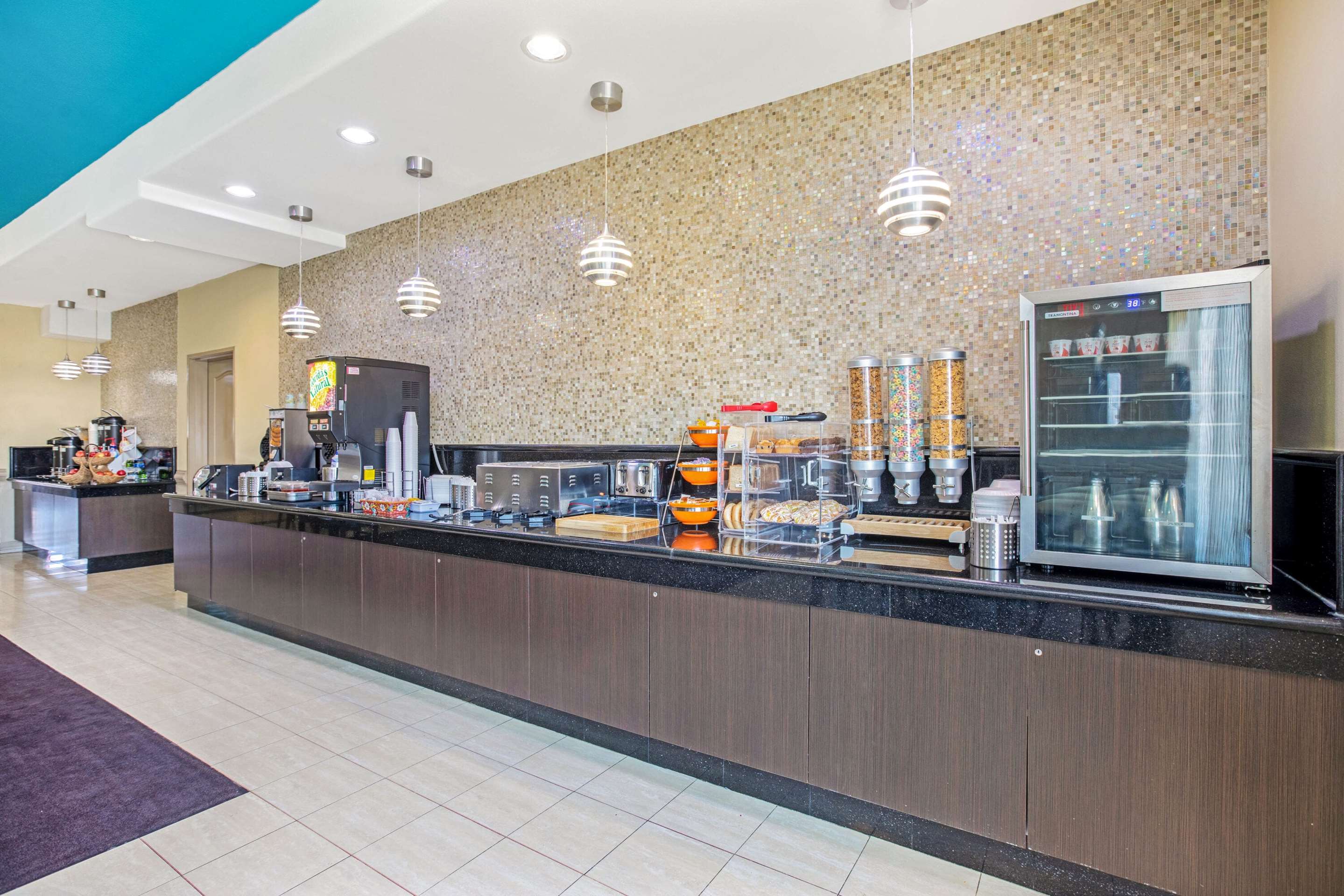 Property amenity | La Quinta Inn & Suites by Wyndham Corpus Christi Airport