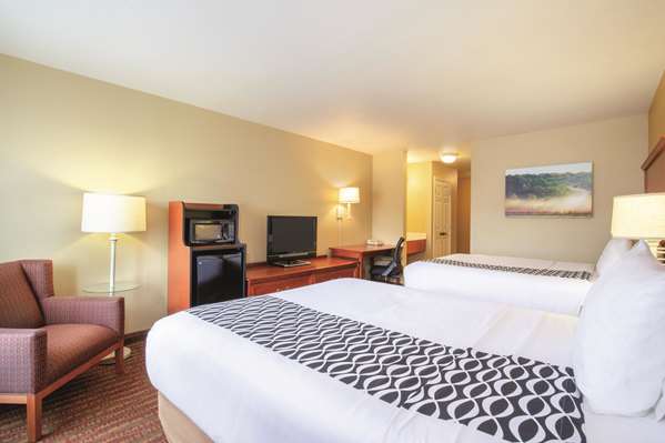  - La Quinta Inn & Suites Bentonville - I-49, Exit 85