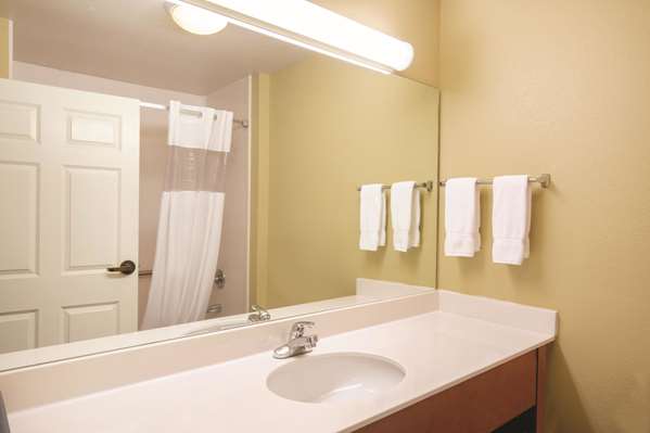  - La Quinta Inn & Suites Bentonville - I-49, Exit 85