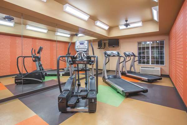 Fitness/ Exercise Room - La Quinta Inn & Suites Bentonville - I-49, Exit 85