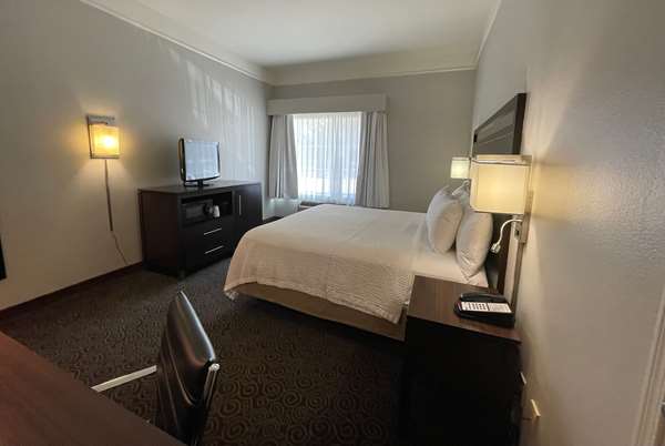  - La Quinta Inn & Suites Clay Road Houston