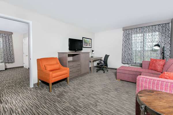 Suite - La Quinta Inn Fredericksburg