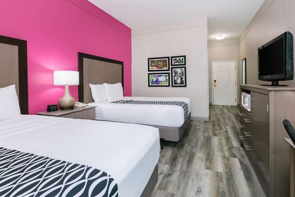  - La Quinta Inn Fredericksburg