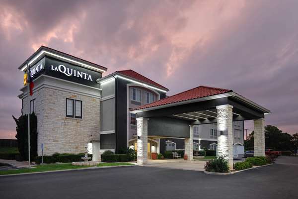 Exterior view - La Quinta Inn Fredericksburg