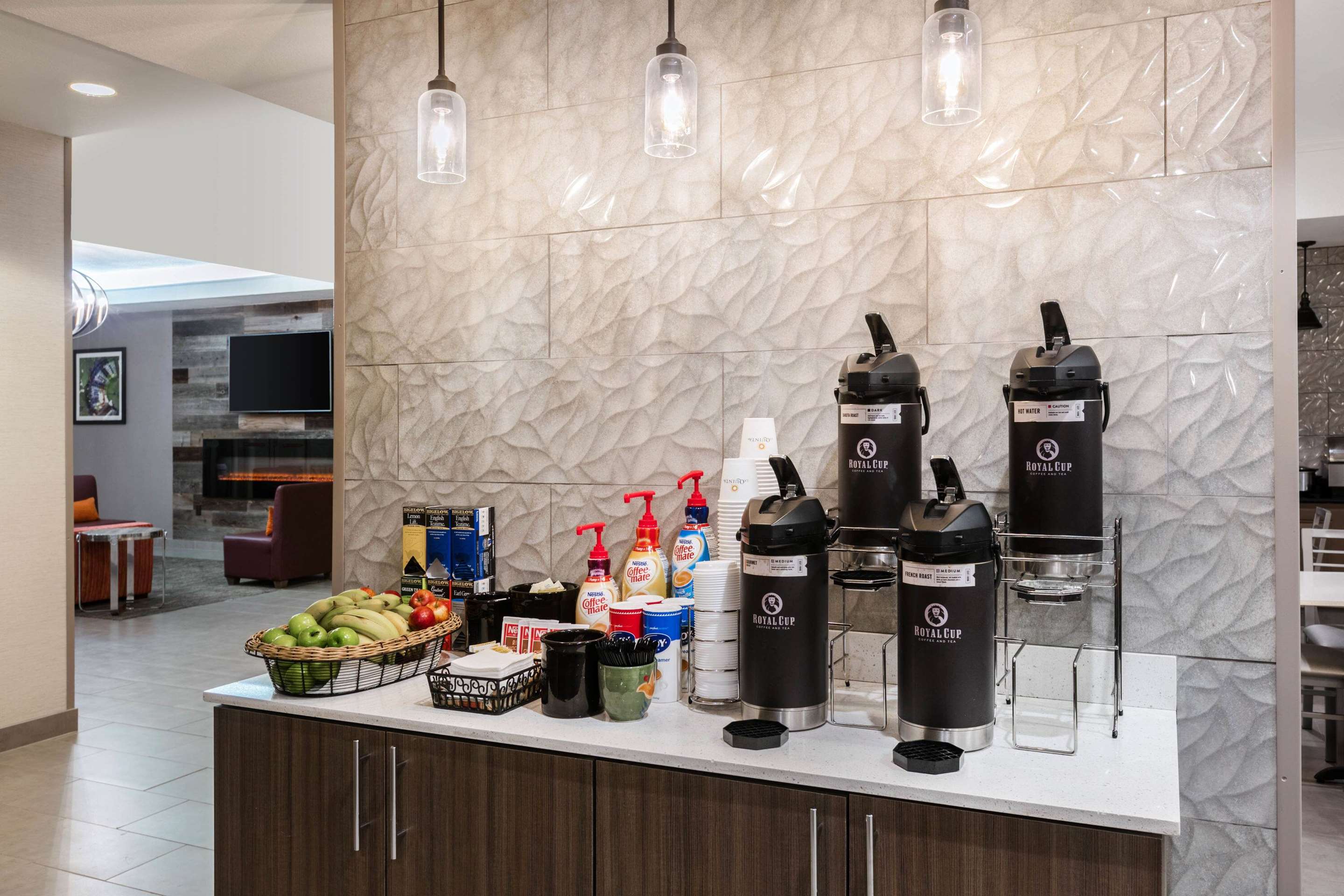 Property amenity | La Quinta Inn & Suites by Wyndham Fredericksburg