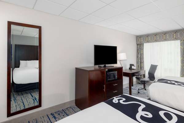  - La Quinta Inn Lynnwood - I-5, Exit 181