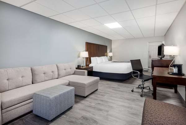Suite - La Quinta Inn Lynnwood - I-5, Exit 181