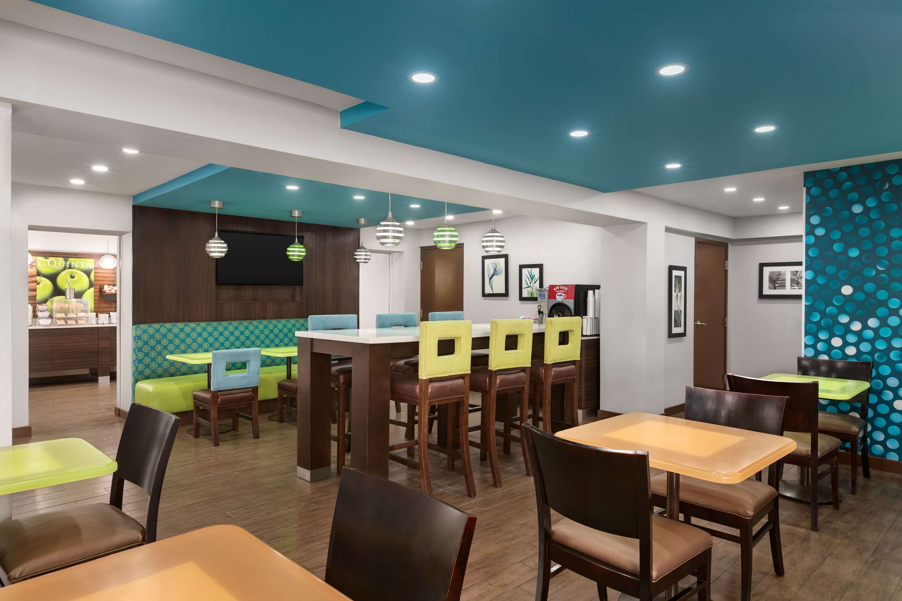 Property amenity | La Quinta Inn & Suites by Wyndham Oceanfront Daytona Beach