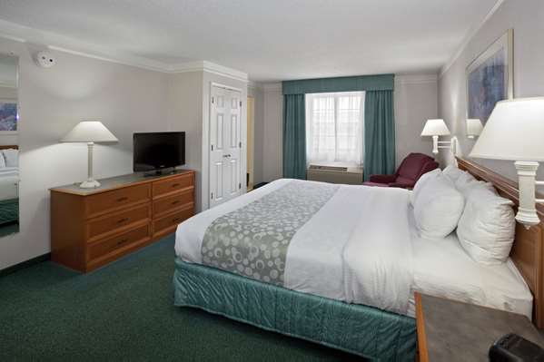  - La Quinta Inn Northwest Omaha