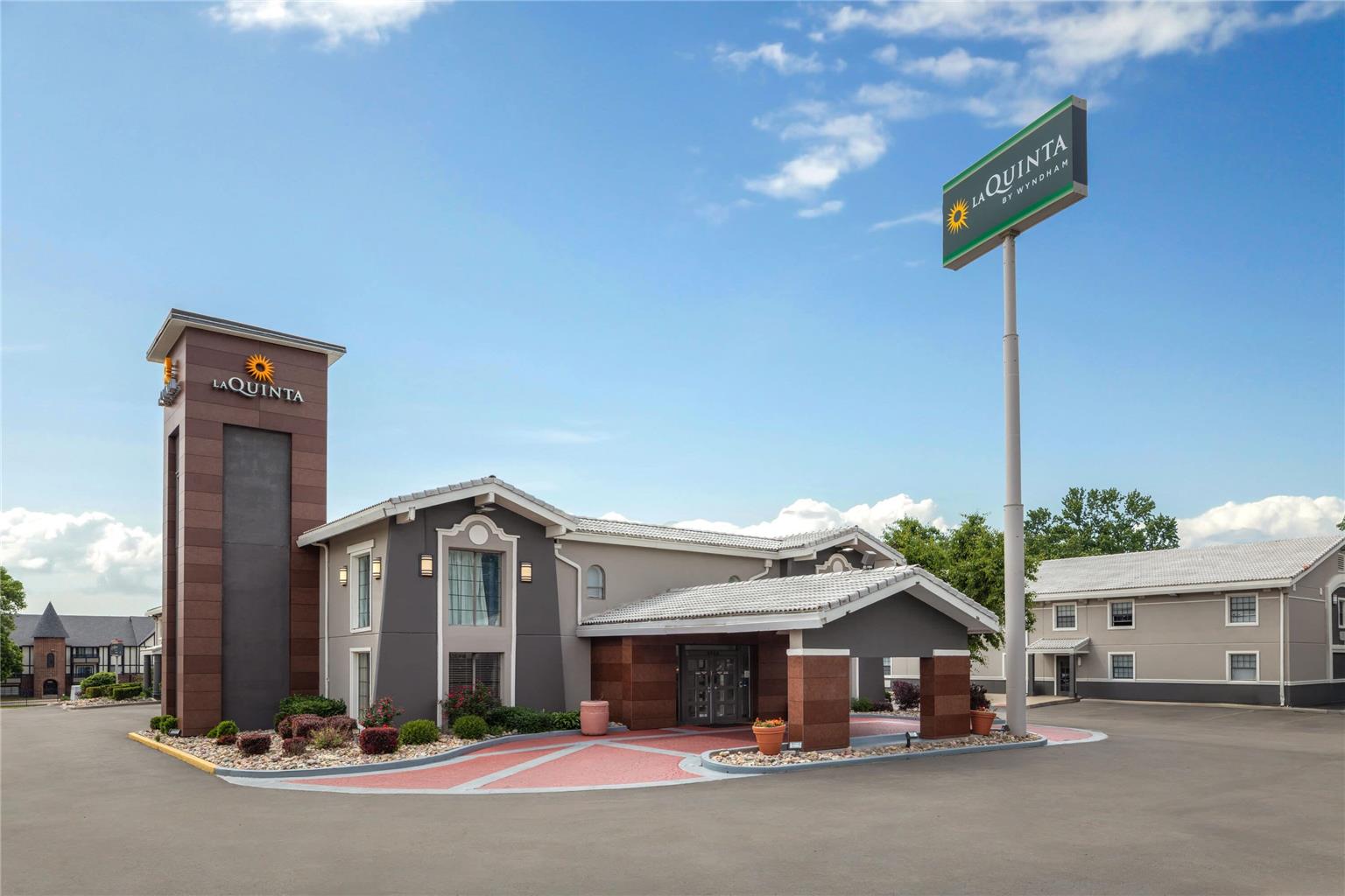 La Quinta Inn Omaha West