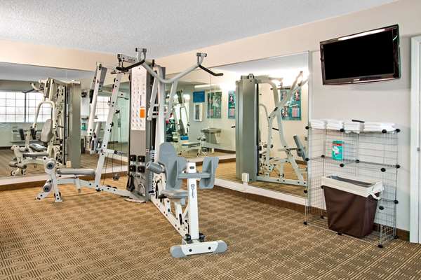 Fitness/ Exercise Room - La Quinta Inn Airport Albuquerque - I-25, Exit 222