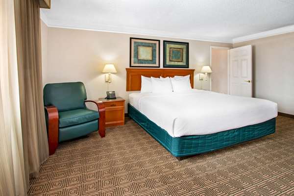 Suite - La Quinta Inn Airport Albuquerque - I-25, Exit 222