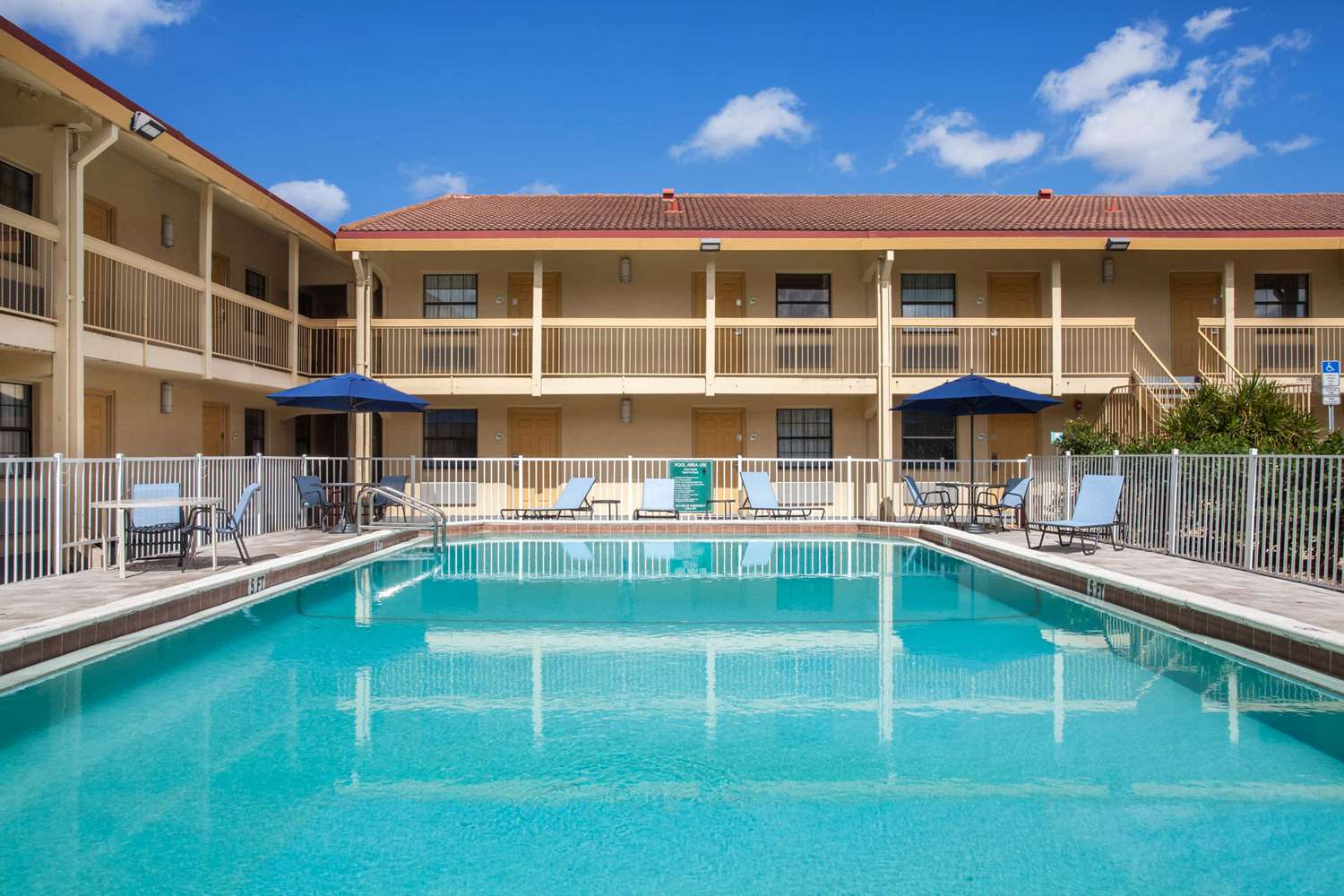La Quinta Inn Fort Myers, FL See Discounts