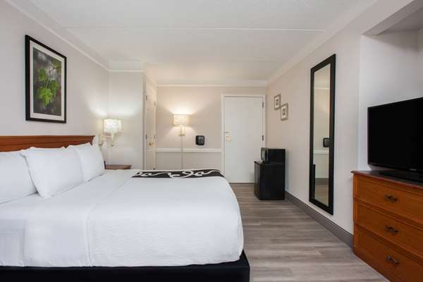  - La Quinta Inn Fort Myers