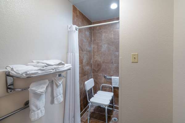  - Wingate by Wyndham Sycamore View Memphis - I-40, Exit 12