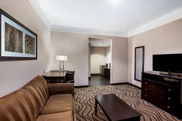 Suite - La Quinta Inn & Suites Pasadena