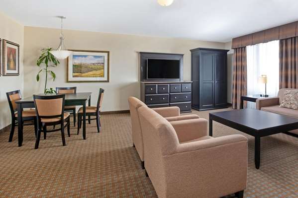 Suite - La Quinta Inn & Suites Paso Robles