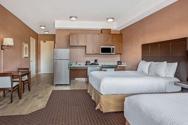 Suite - La Quinta Inn & Suites Paso Robles