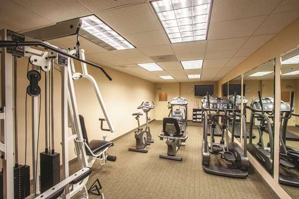 Fitness/ Exercise Room - La Quinta Inn & Suites Paso Robles