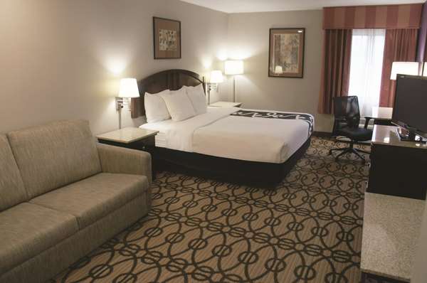  - La Quinta Inn Southwest Springfield