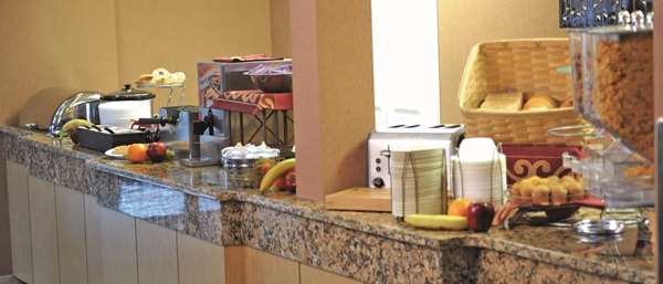  - La Quinta Inn Southwest Springfield