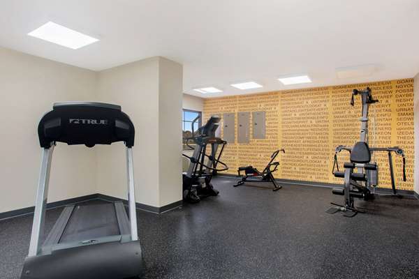Fitness/ Exercise Room - La Quinta Inn Southwest Springfield