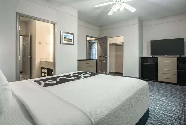 Suite - La Quinta Inn & Suites West Phoenix - I-10, Exit 137 & 139