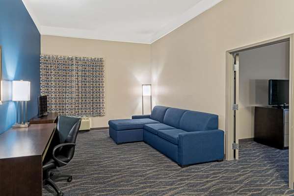 Suite - La Quinta Inn & Suites West Phoenix - I-10, Exit 137 & 139
